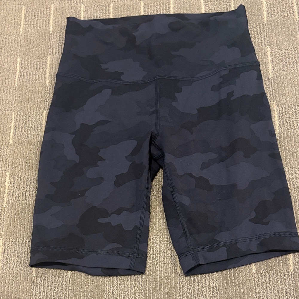 Wunder Train Short 8”